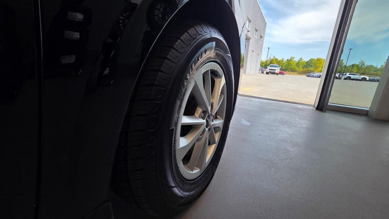 2024 Kia Carnival LX+ Passenger Van Photo