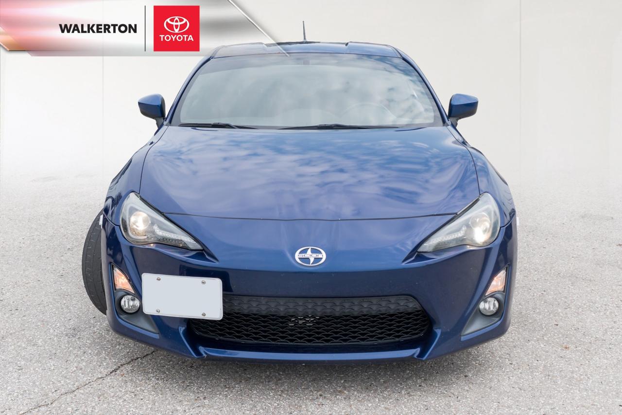 2015 Scion FR-S Base (M6) 2dr Coupe Photo