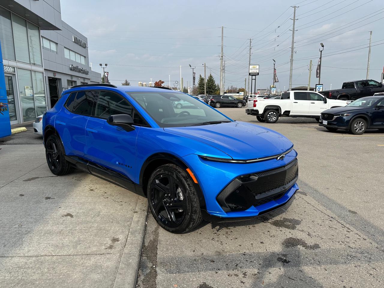 2025 Chevrolet Equinox EV RS 4dr Photo