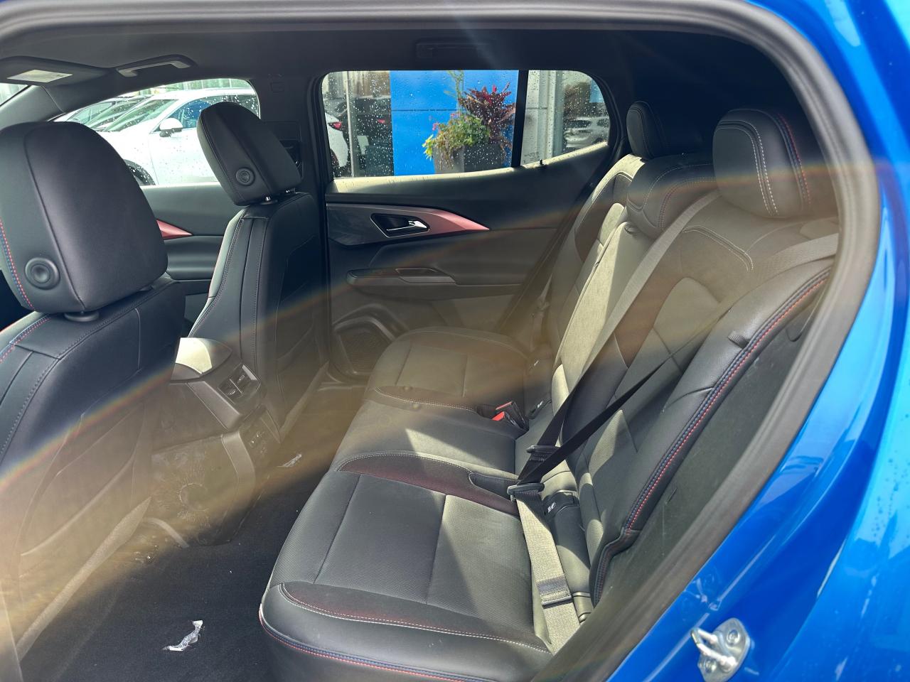 2025 Chevrolet Equinox EV RS 4dr Photo