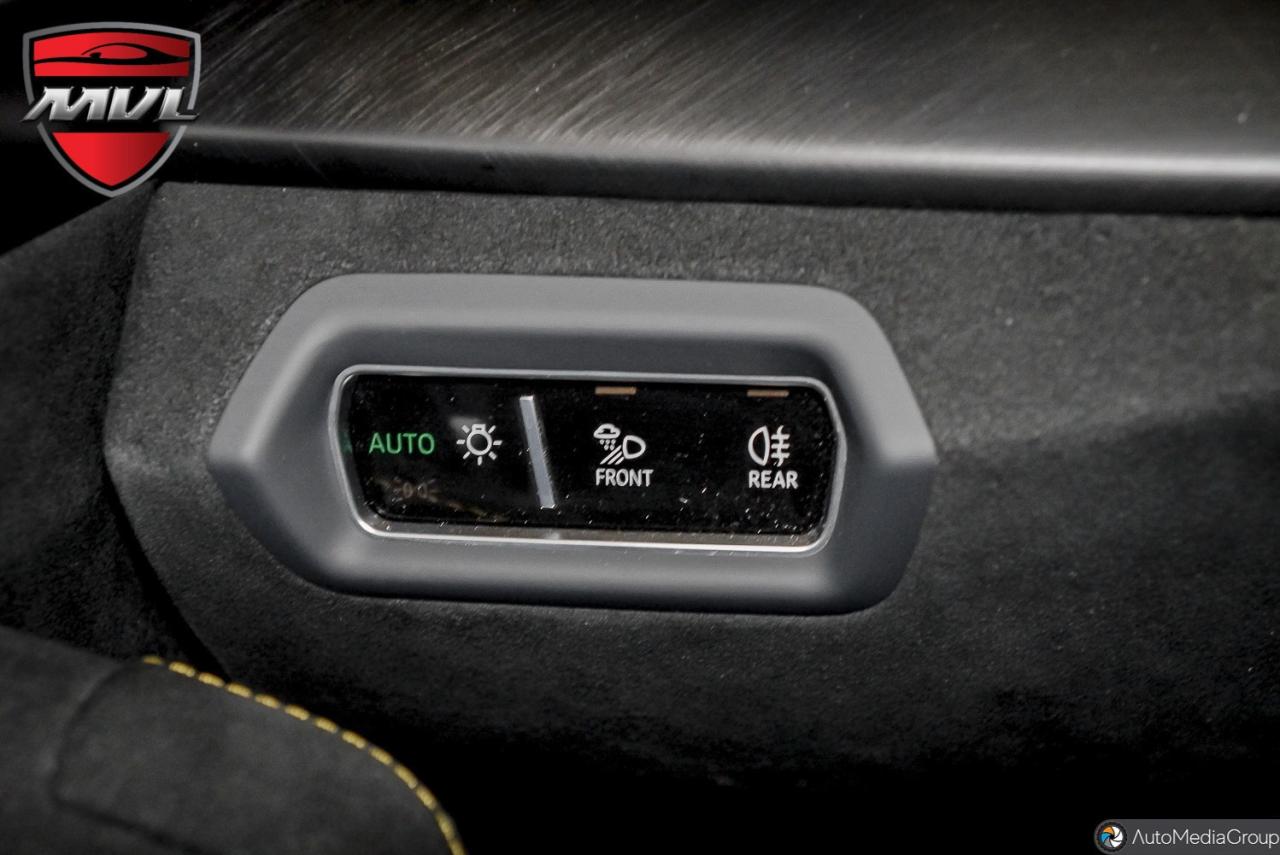 2023 Lamborghini Urus  Photo