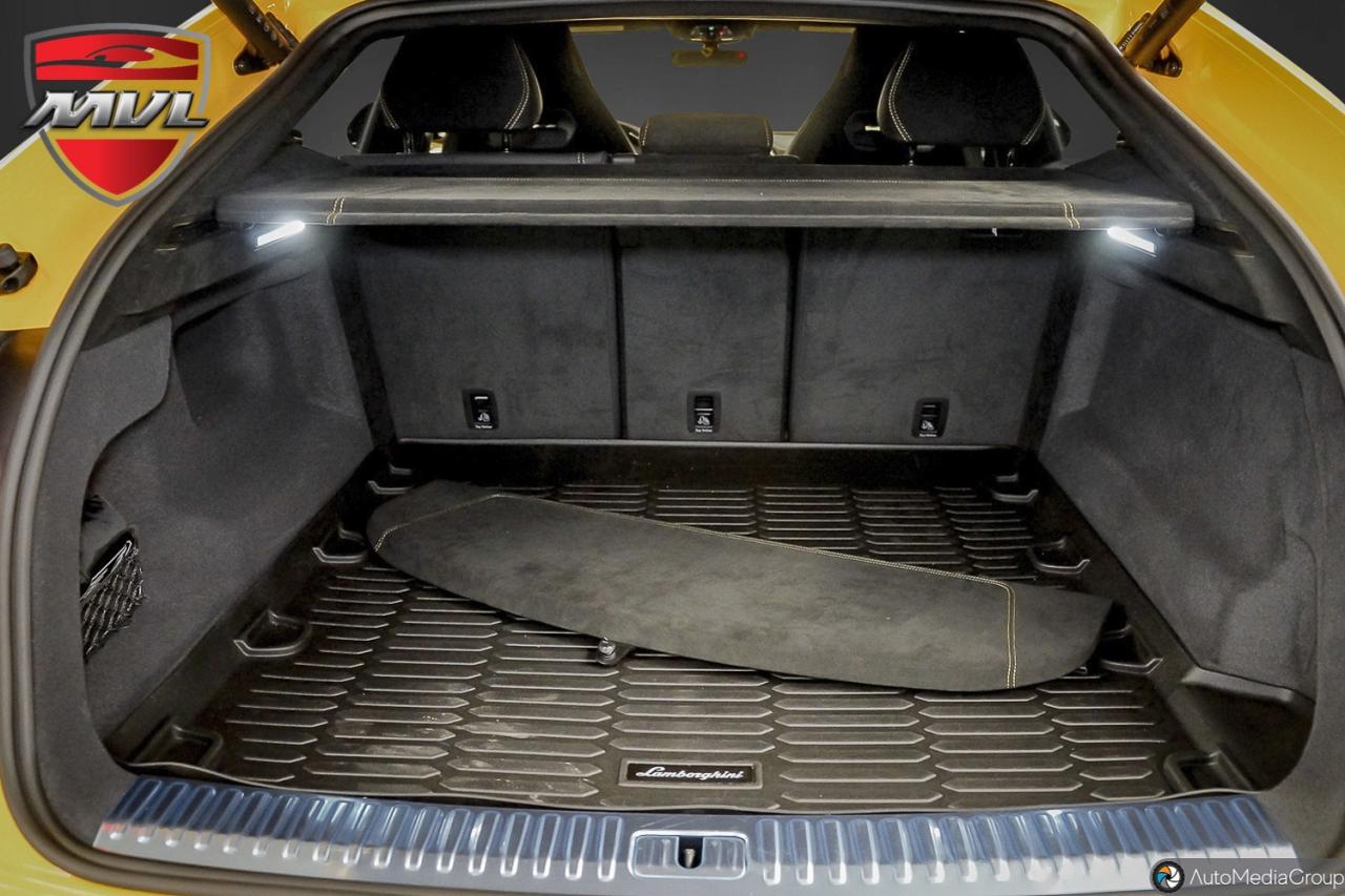 2023 Lamborghini Urus  Photo