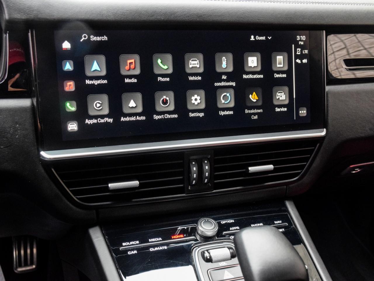 2022 Porsche Cayenne GTS 4dr All-wheel Drive Photo