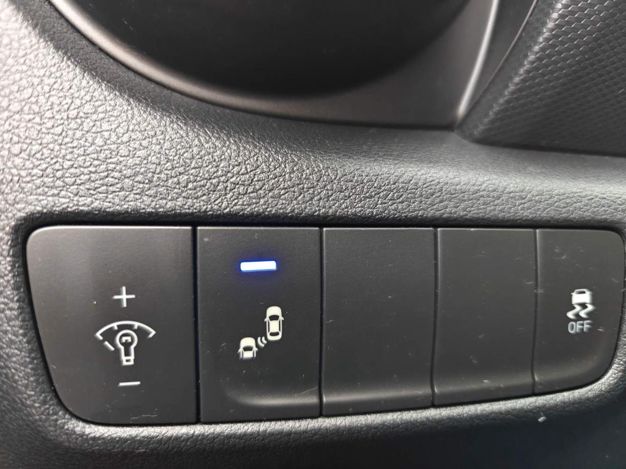 2021 Hyundai KONA 2.0L Preferred 4dr All-Wheel Drive Photo