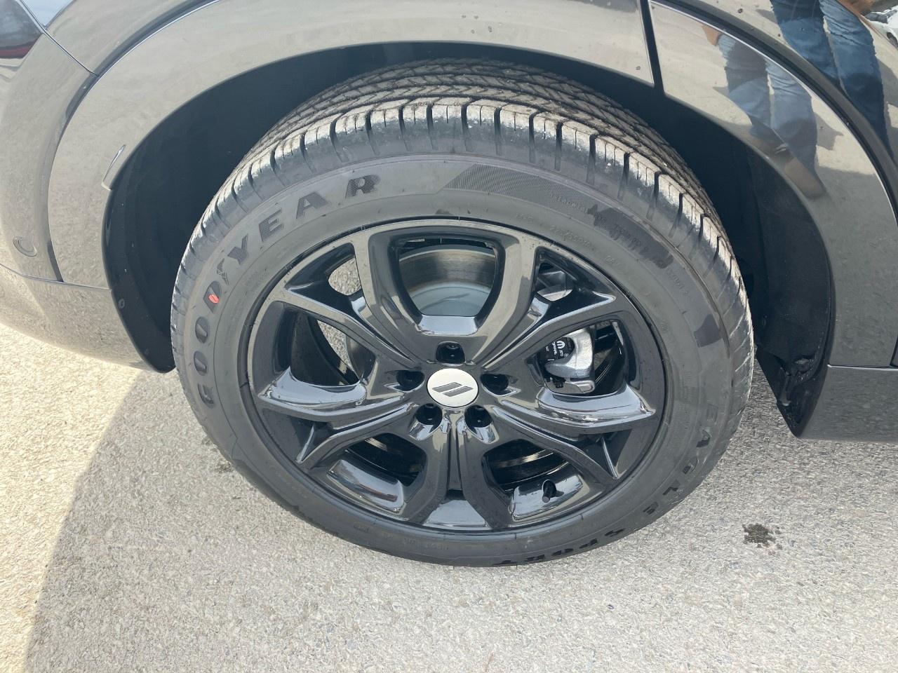 2024 Dodge Hornet DEALER DEMO Photo