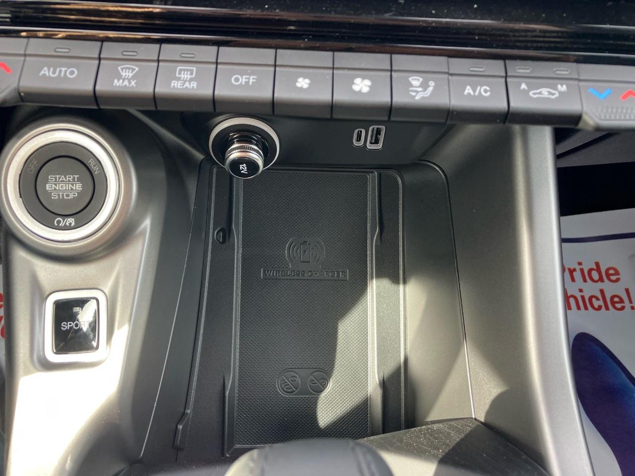 2024 Dodge Hornet DEALER DEMO Photo
