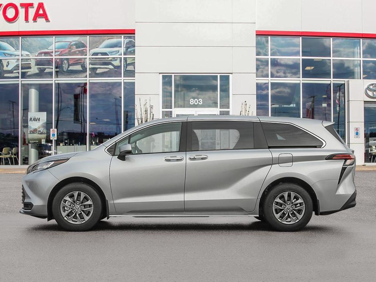 2025 Toyota Sienna LE 8-Passenger 4dr All-Wheel Drive Passenger Van Photo