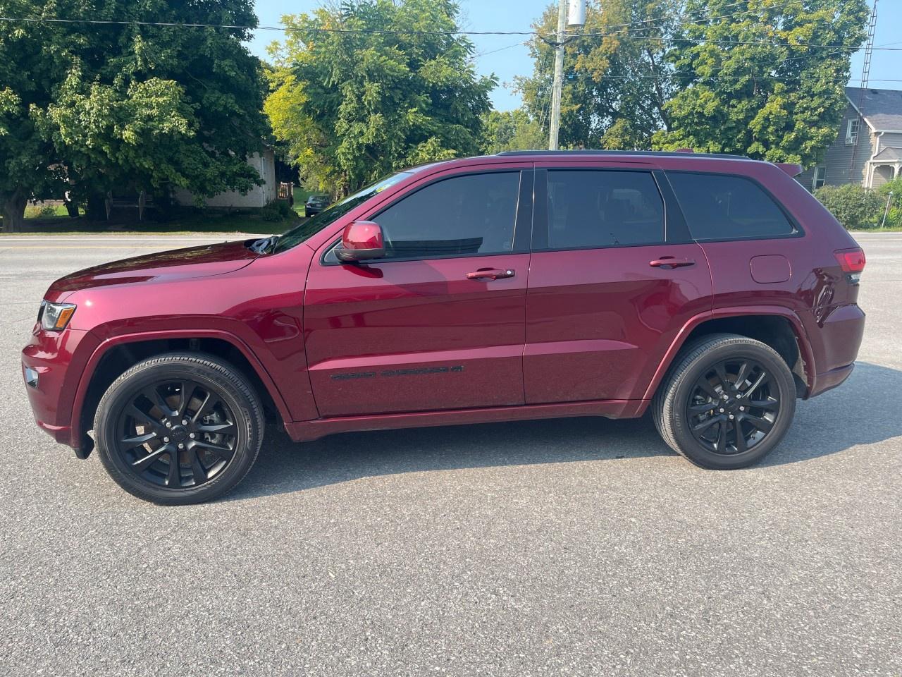 2022 Jeep Grand Cherokee WK FULL FACTORY WARRANTY UNTIL 100000 KM OR APRIL 12 2027! Photo