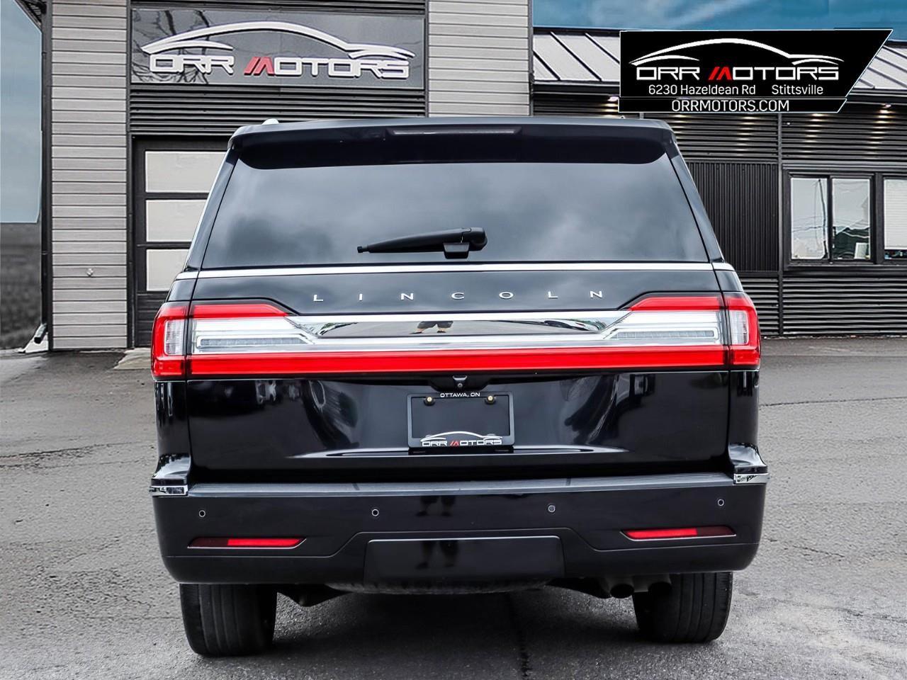 2021 Lincoln Navigator L Reserve 4dr 4x4 Photo3