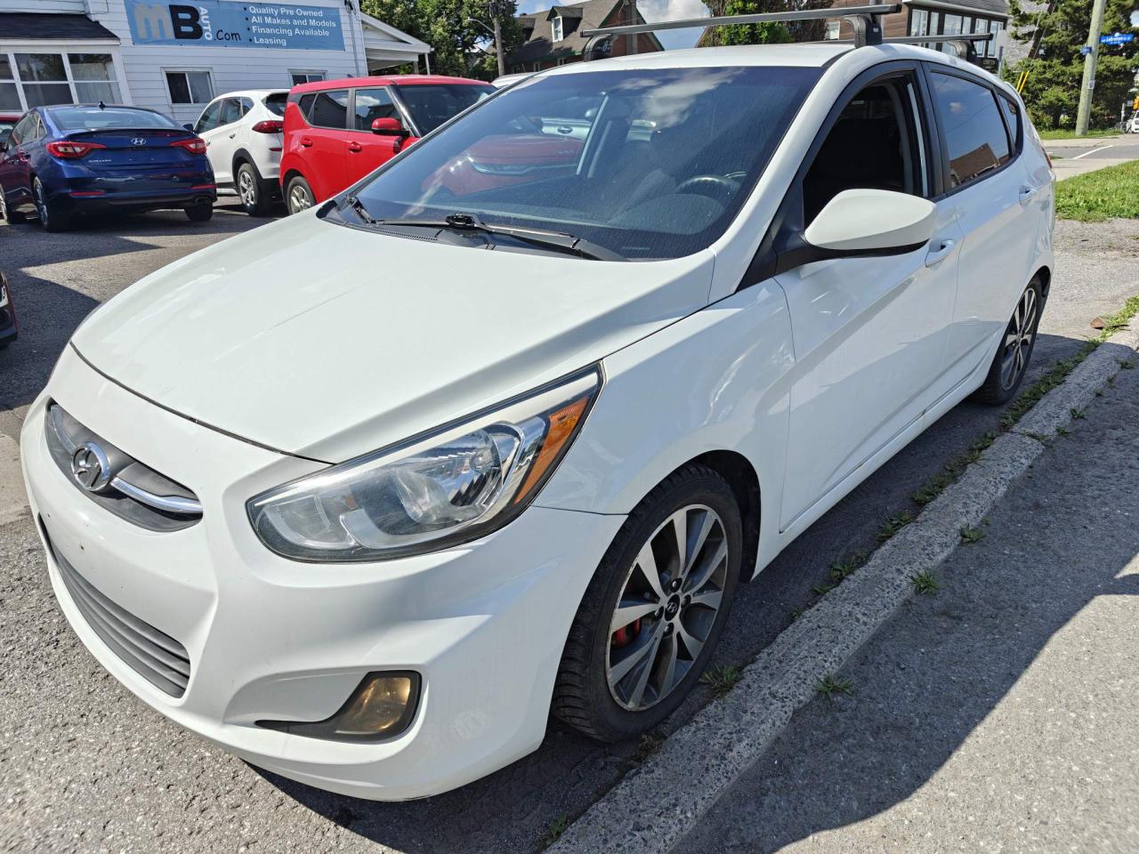 2015 Hyundai Accent GLS (M6) 4dr Hatchback Photo