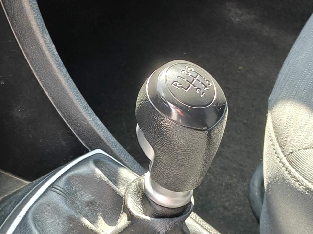 2015 Hyundai Accent GLS (M6) 4dr Hatchback Photo