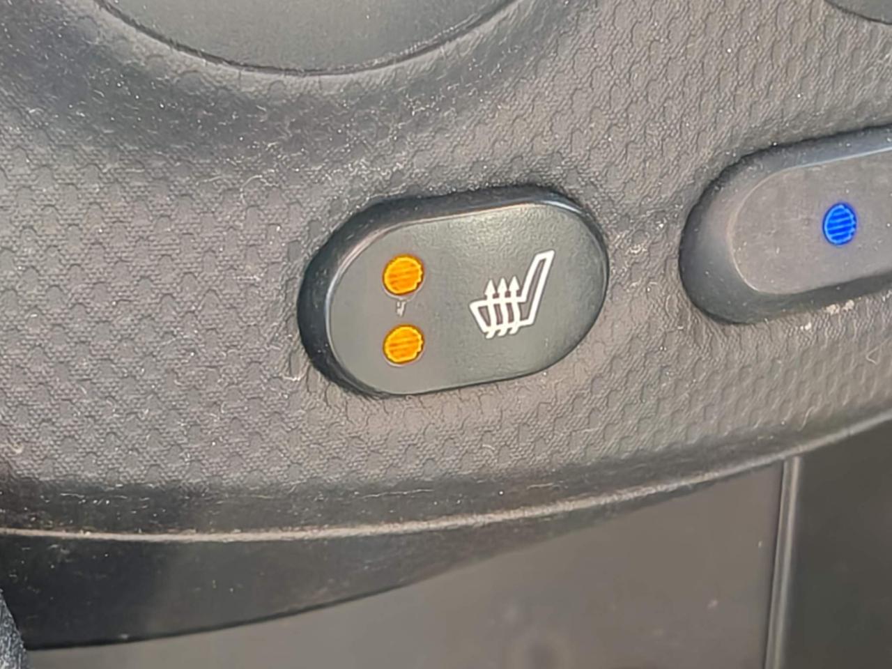 2015 Hyundai Accent GLS (M6) 4dr Hatchback Photo