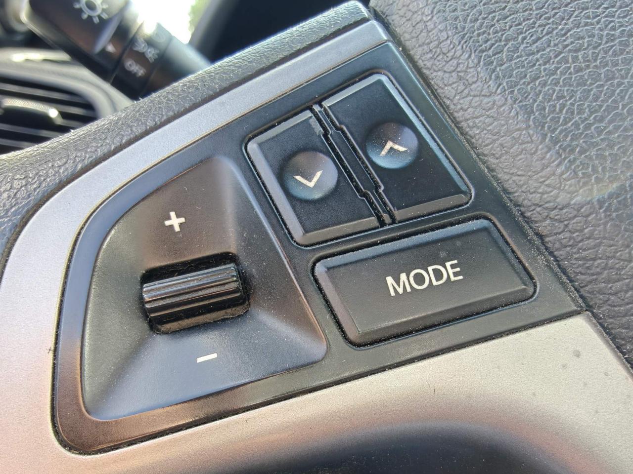 2015 Hyundai Accent GLS (M6) 4dr Hatchback Photo