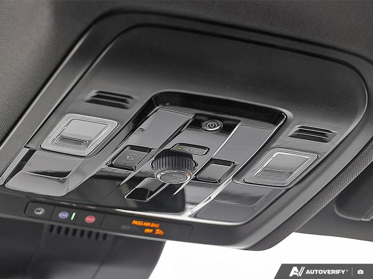 2026 GMC Yukon XL 4WD 4dr Elevation Photo