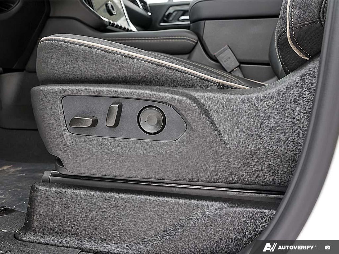 2026 GMC Yukon XL 4WD 4dr Elevation Photo