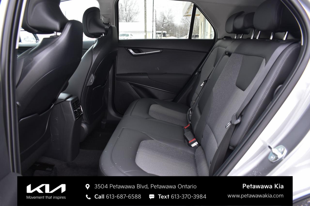 2026 Kia NIRO EX 4dr Front-Wheel Drive Sport Utility Photo