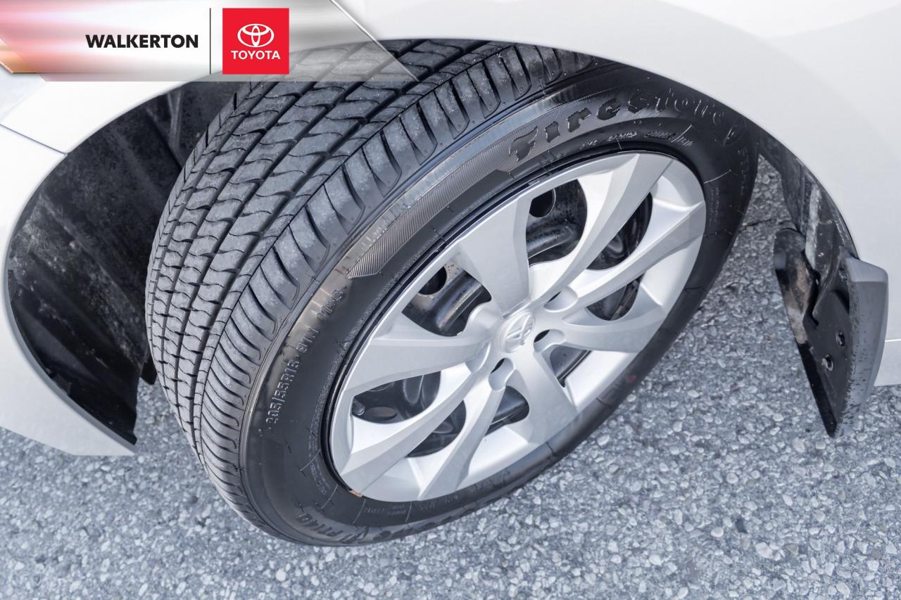 2024 Toyota Corolla LE 4DR SEDAN Photo