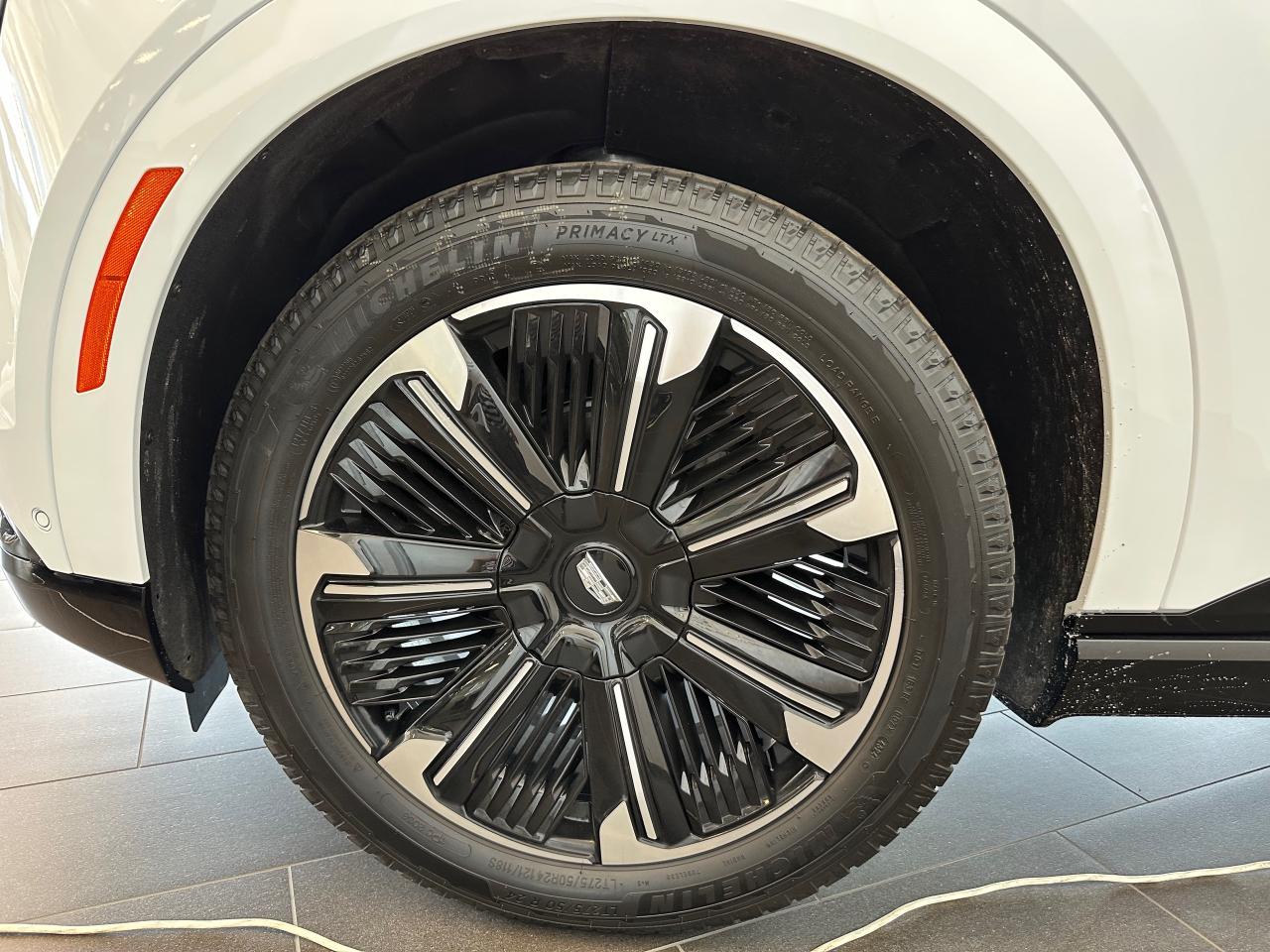 2025 Cadillac Escalade IQ Sport 2 4dr All-Wheel Drive Photo