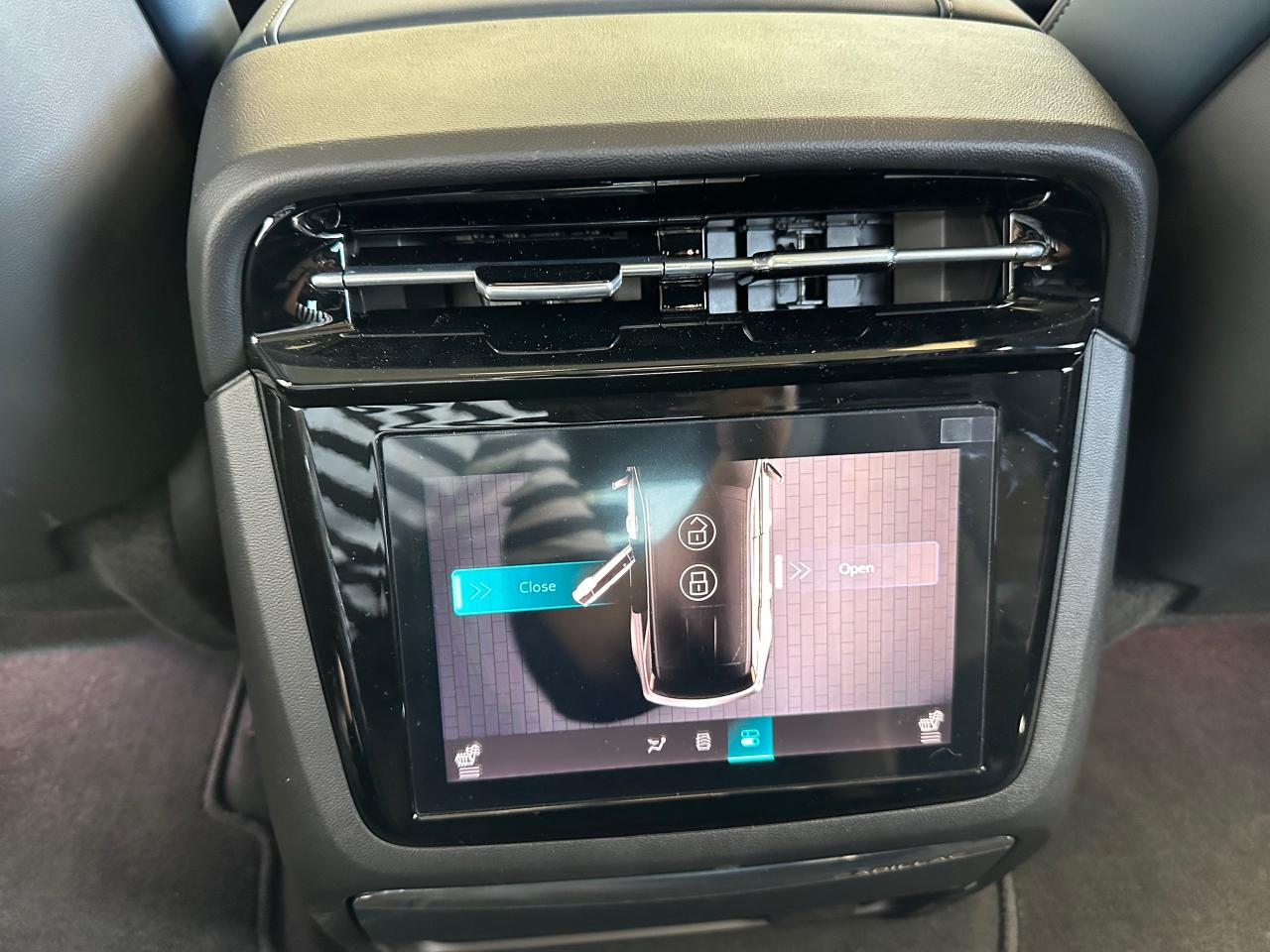 2025 Cadillac Escalade IQ Sport 2 4dr All-Wheel Drive Photo