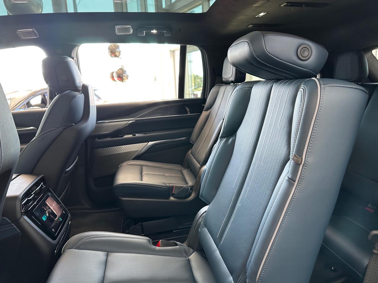 2025 Cadillac Escalade IQ Sport 2 4dr All-Wheel Drive Photo