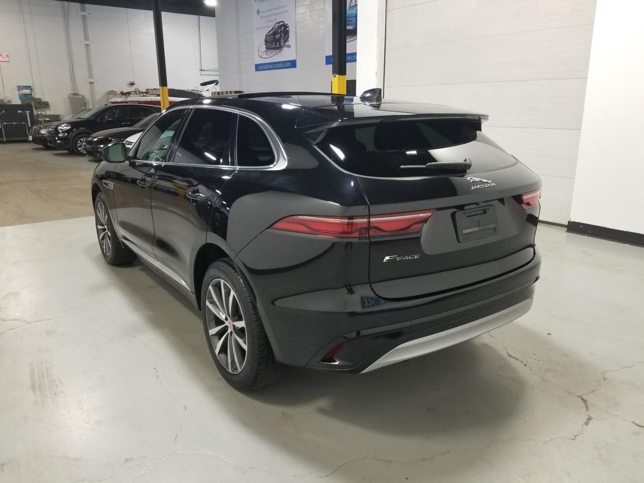 2023 Jaguar F-PACE P250 S All-Wheel Drive Sport Utility Photo4