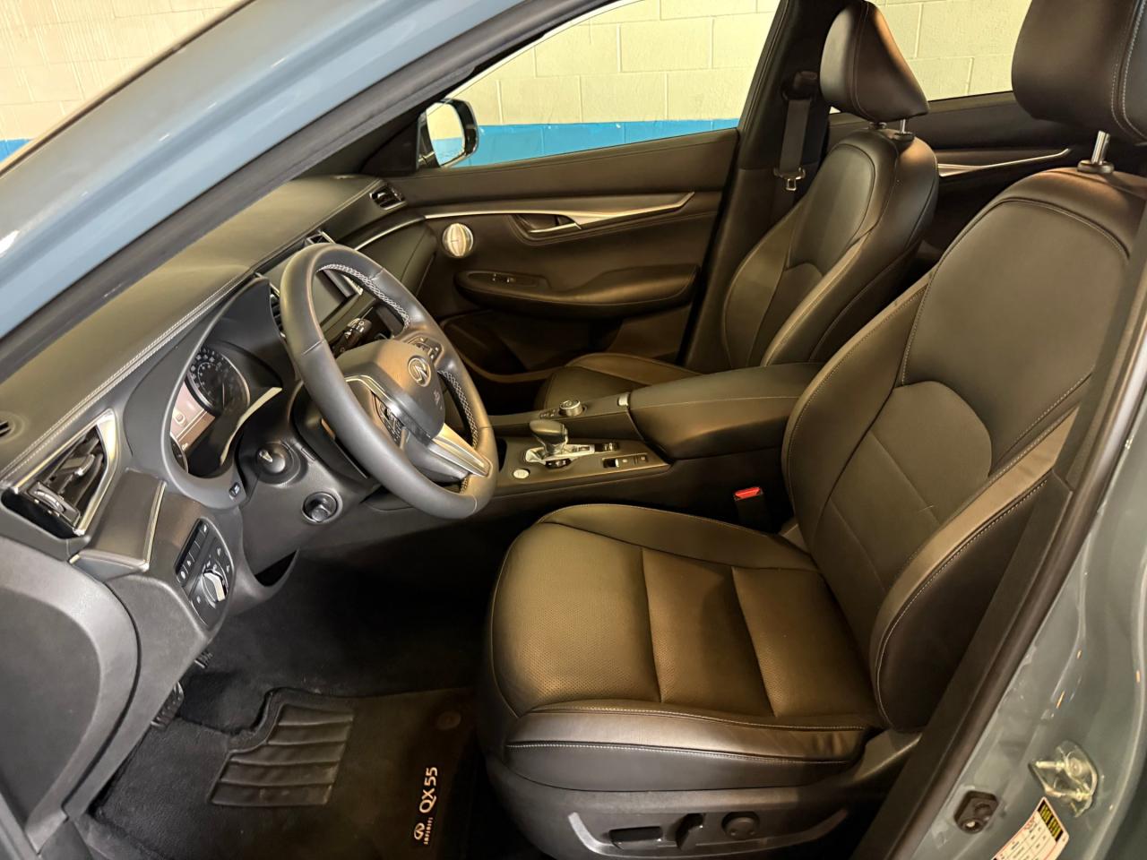 2022 Infiniti QX55 ESSENTIAL ProASSIST 4dr All-Wheel Drive Photo