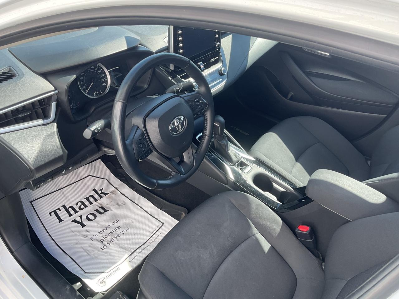 2021 Toyota Corolla LE 4DR SEDAN Photo