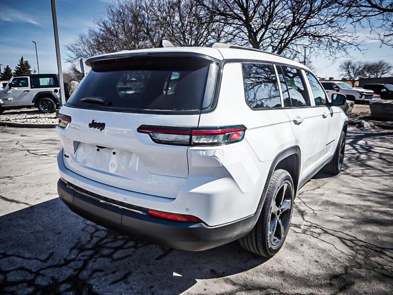 2025 Jeep Grand Cherokee L  Photo