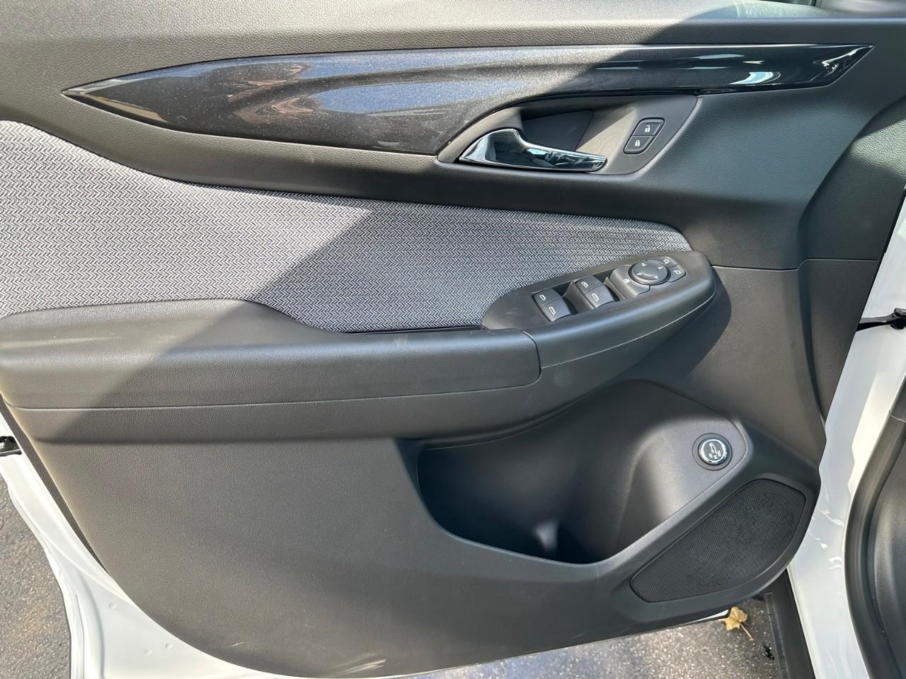 2025 Chevrolet TrailBlazer LT 4dr Front-Wheel Drive Photo