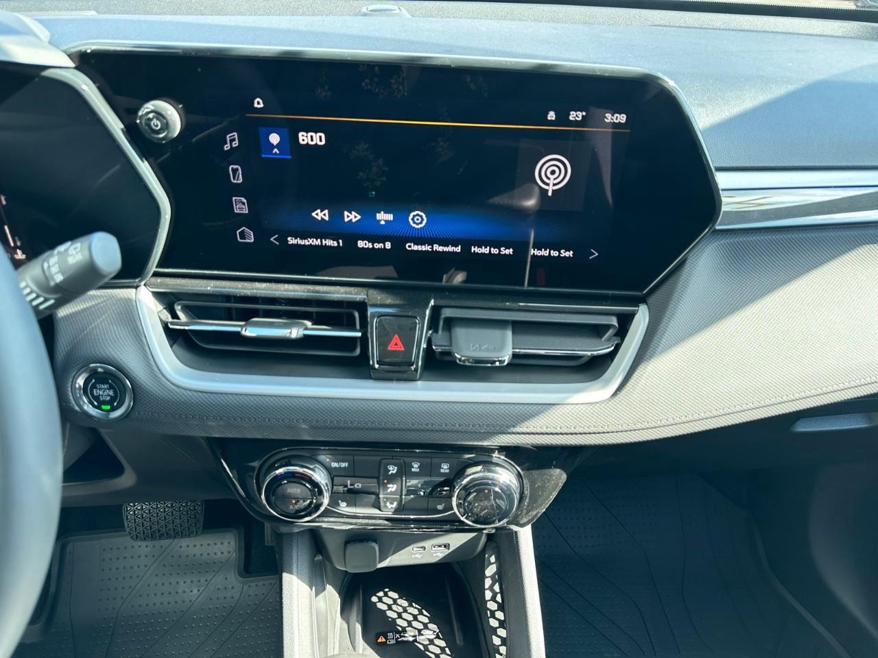 2025 Chevrolet TrailBlazer LT 4dr Front-Wheel Drive Photo