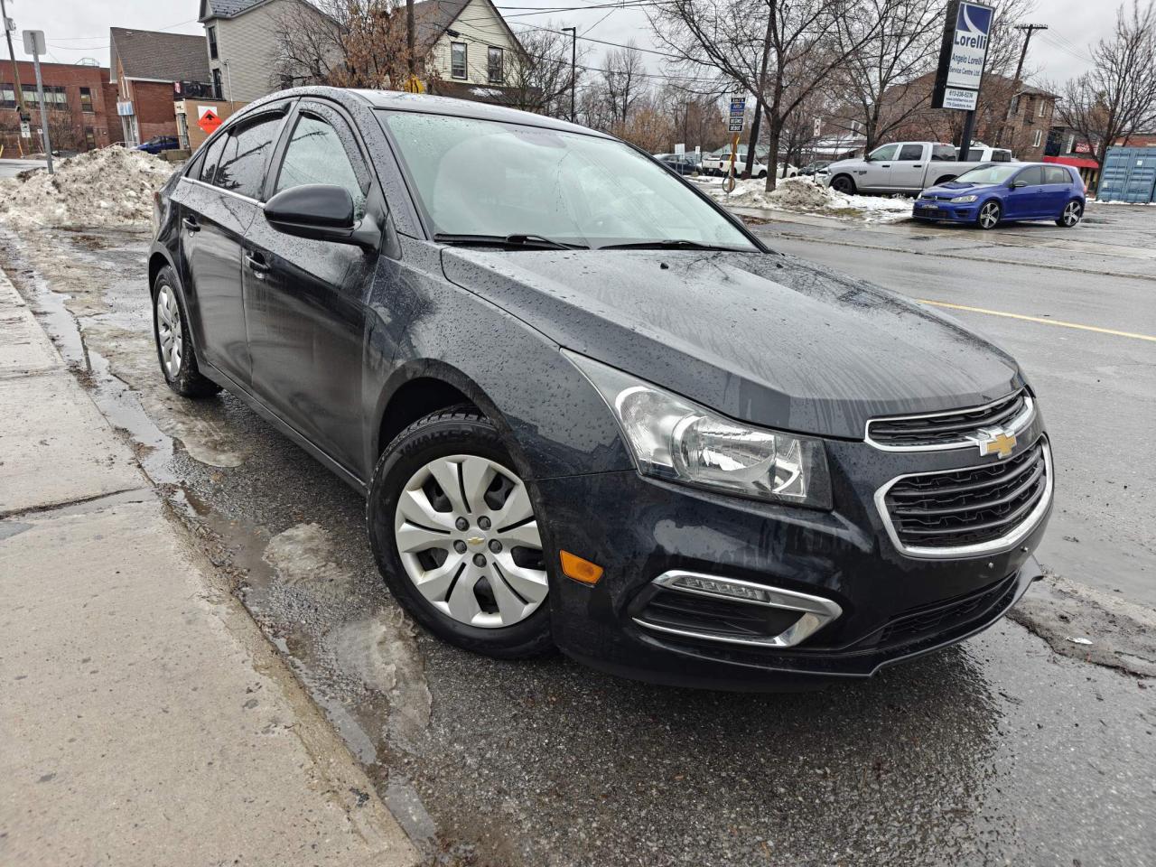 2016 Chevrolet Cruze Limited LT 1LT 4dr Sedan Photo0