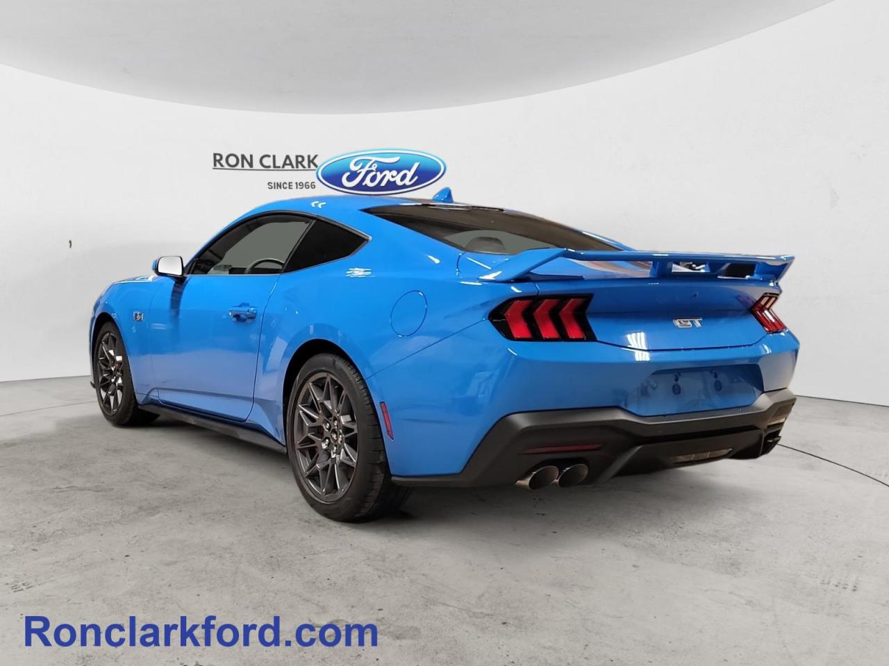 2025 Ford Mustang GT Premium 2dr Fastback Photo4