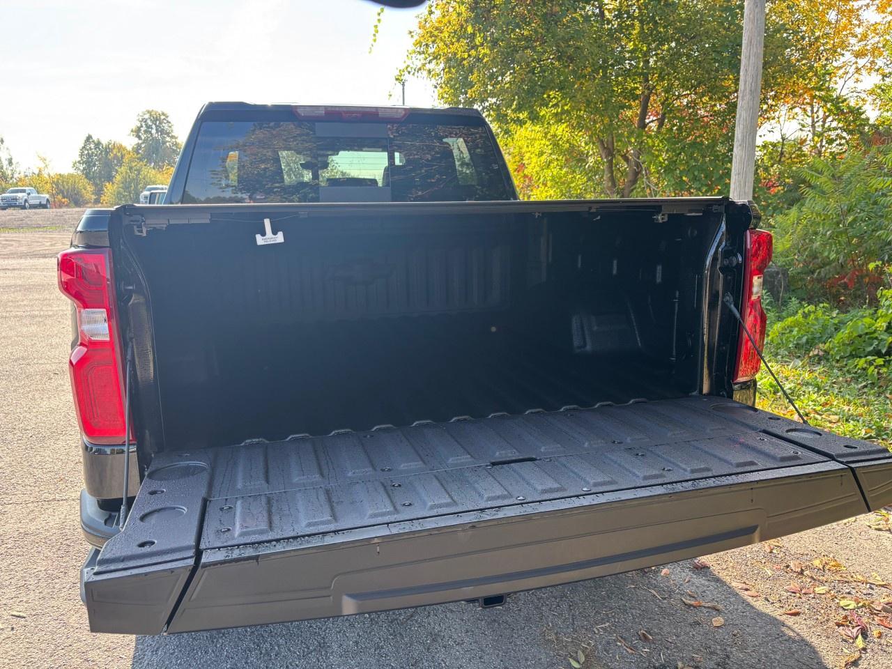 2026 Chevrolet Silverado 1500 Crew Cab Short Box 4-Wheel Drive ZR2 Photo