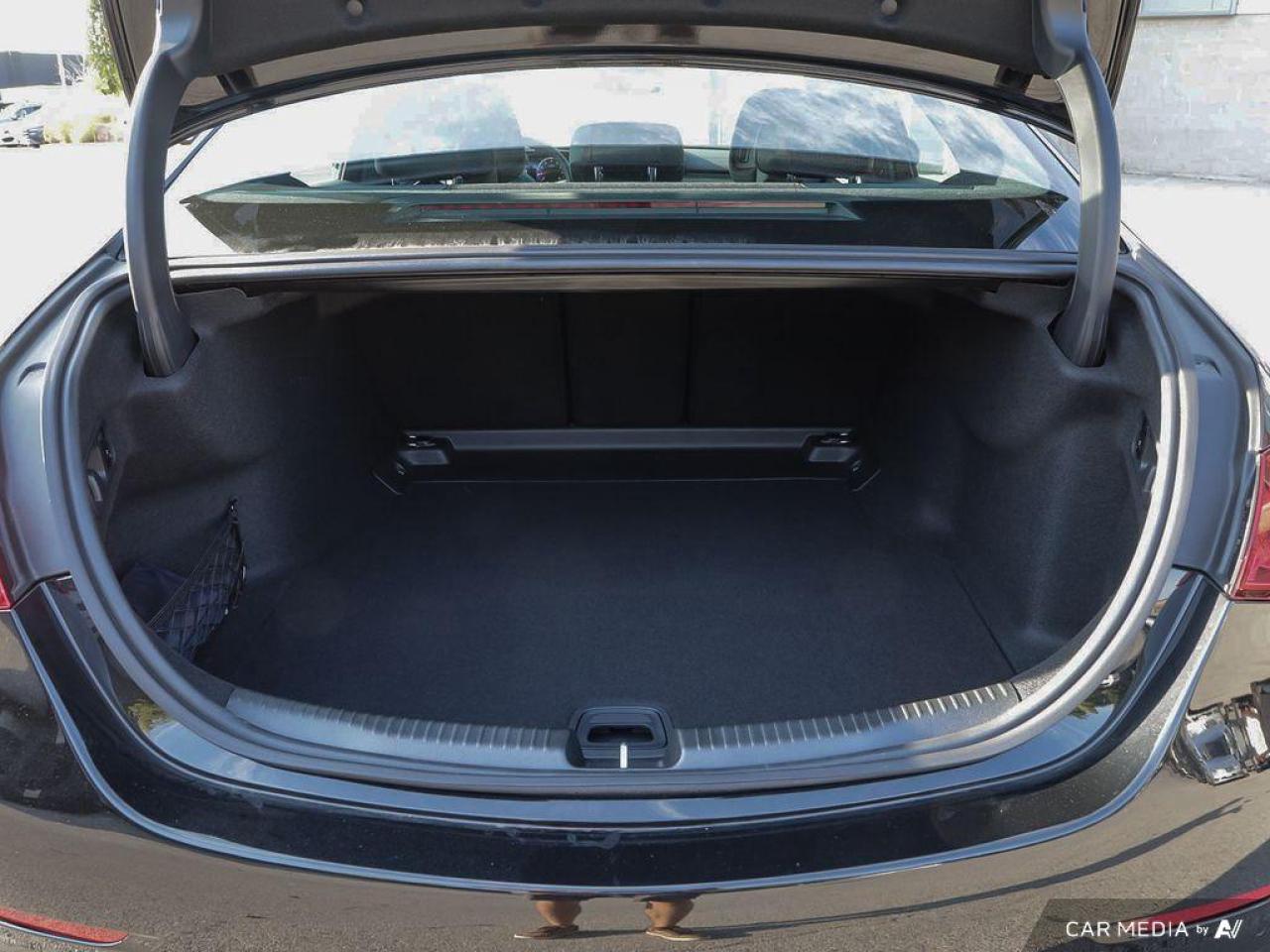 2024 Mercedes-Benz AMG C 43 Base AMG C 43 4dr All-Wheel Drive 4MATIC Sedan Photo