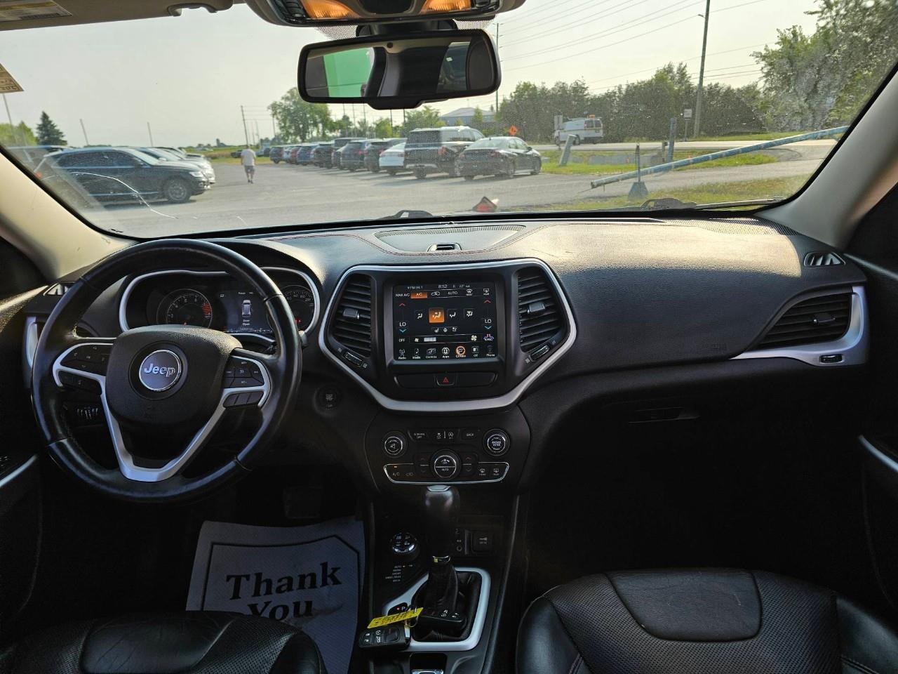 2018 Jeep Cherokee Trailhawk 4dr 4x4 Photo