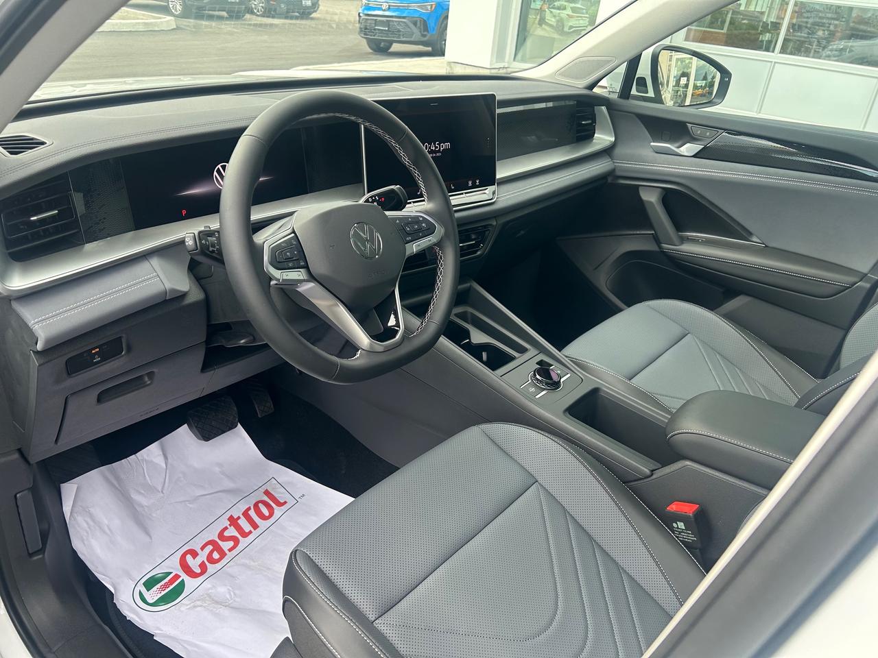 2025 Volkswagen Tiguan Comfortline 4dr All-wheel Drive 4MOTION Photo