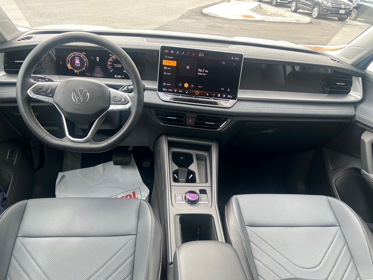 2025 Volkswagen Tiguan Comfortline 4dr All-wheel Drive 4MOTION Photo