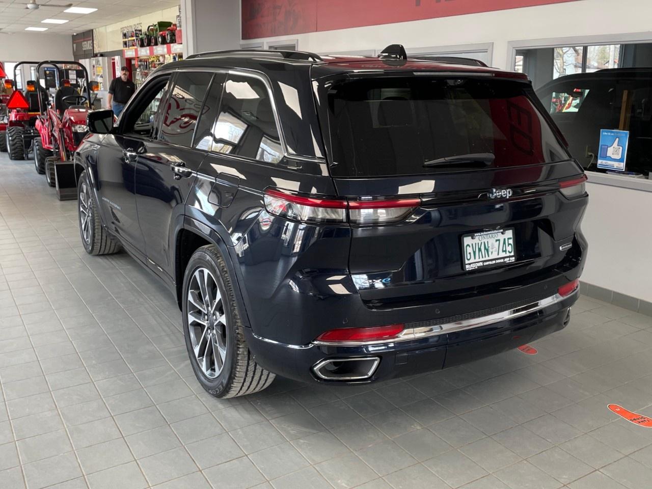 2023 Jeep Grand Cherokee 4xe DEALER DEMO - MANAGEMENT DRIVEN! Photo
