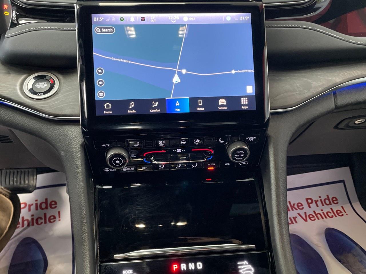 2023 Jeep Grand Cherokee 4xe DEALER DEMO - MANAGEMENT DRIVEN! Photo