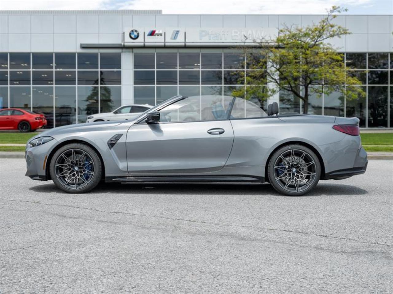 2026 BMW M4 Competition 2dr All-Wheel Drive Cabriolet Photo4