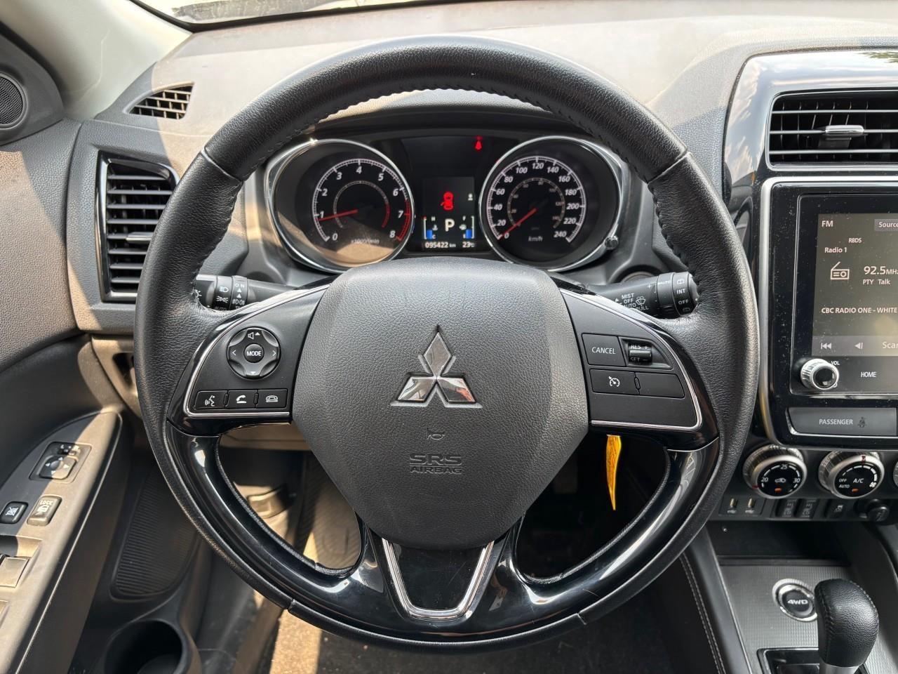 2022 Mitsubishi RVR SE 4dr AWC Photo