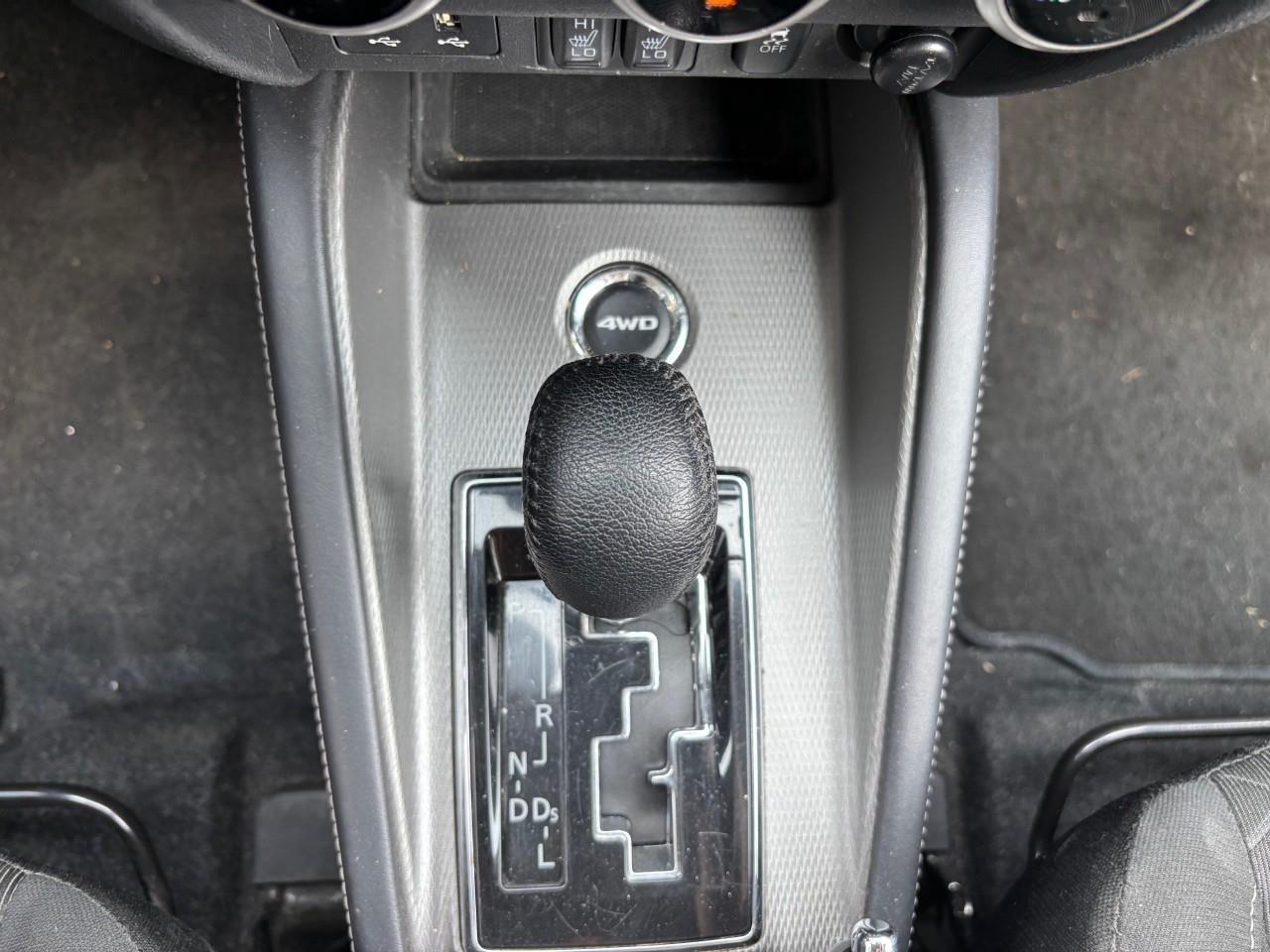 2022 Mitsubishi RVR SE 4dr AWC Photo