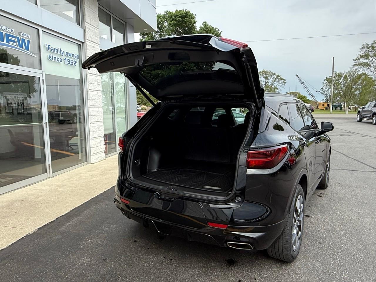 2023 Chevrolet Blazer RS All-Wheel Drive Photo