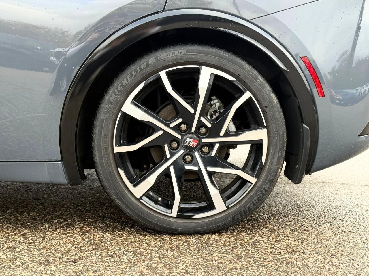 2023 Toyota Prius Prime XSE 5dr Hatchback Photo