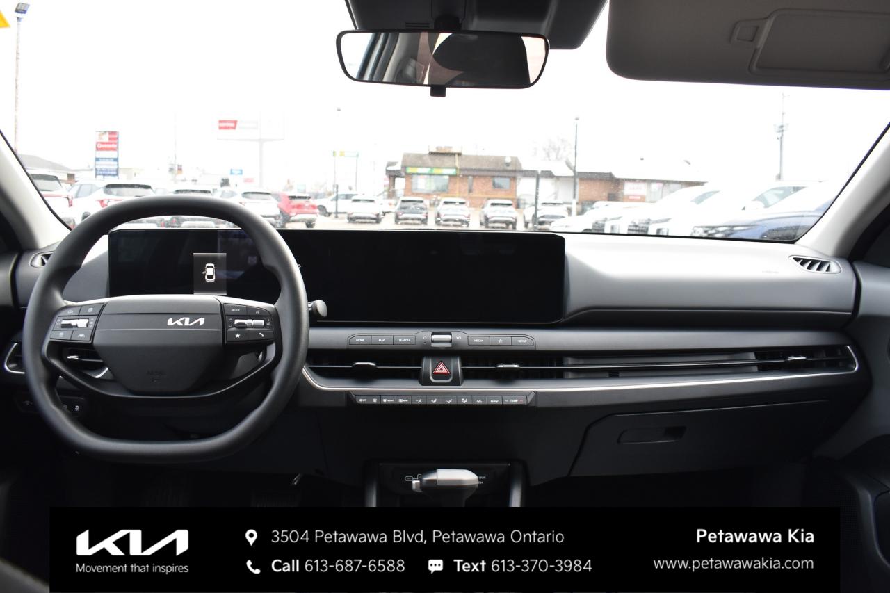 2025 Kia K4 LX 4dr Sedan Photo