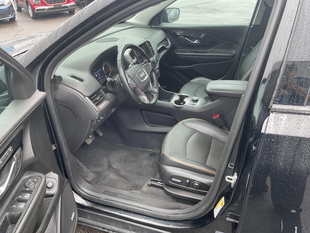 2023 GMC Terrain AT4 All-Wheel Drive Photo