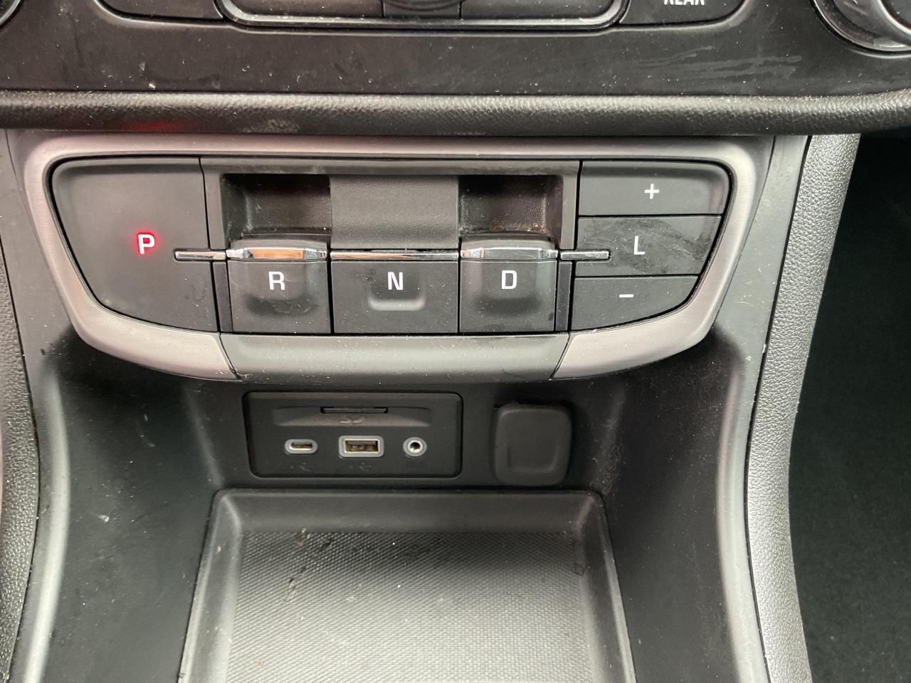 2023 GMC Terrain AT4 All-Wheel Drive Photo