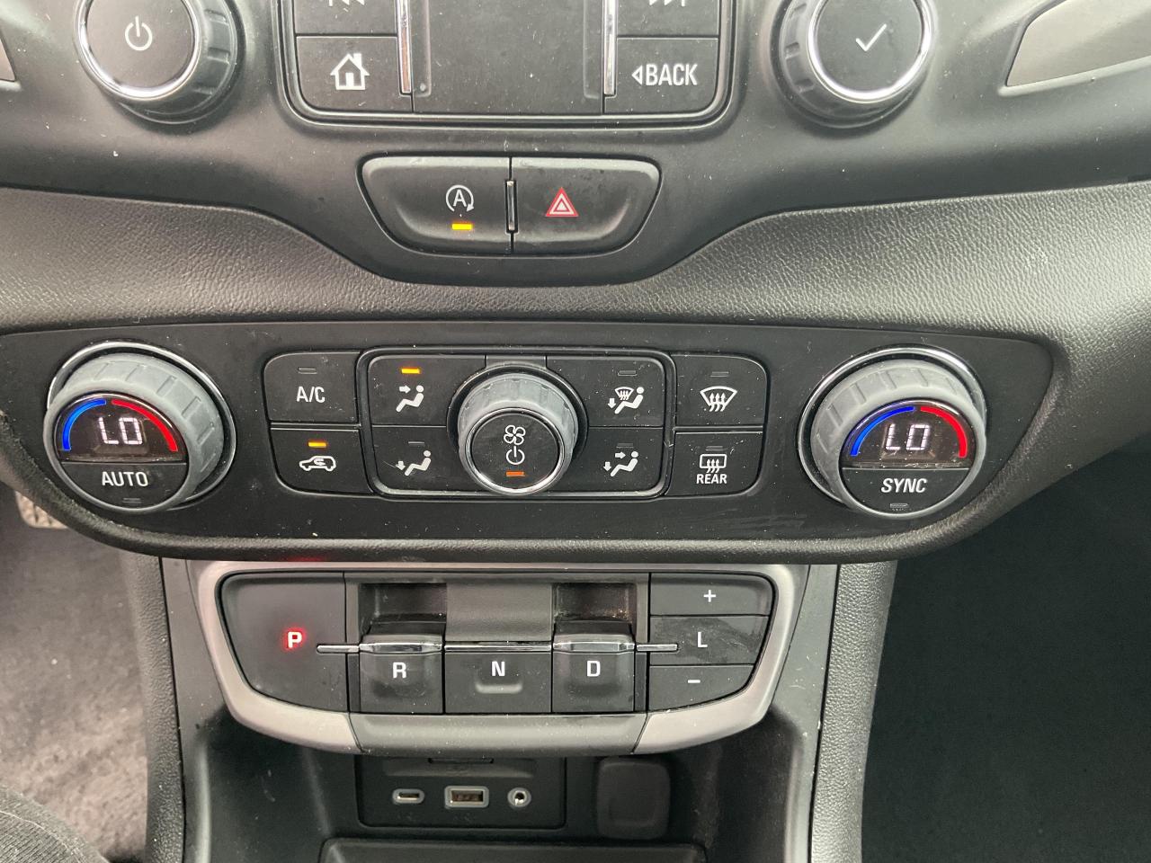 2023 GMC Terrain AT4 All-Wheel Drive Photo