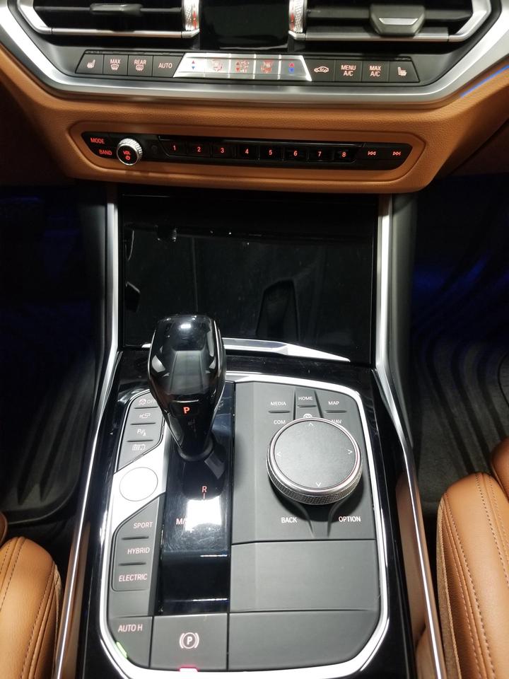 2021 BMW 330e xDrive 4dr All-Wheel Drive Sedan Photo