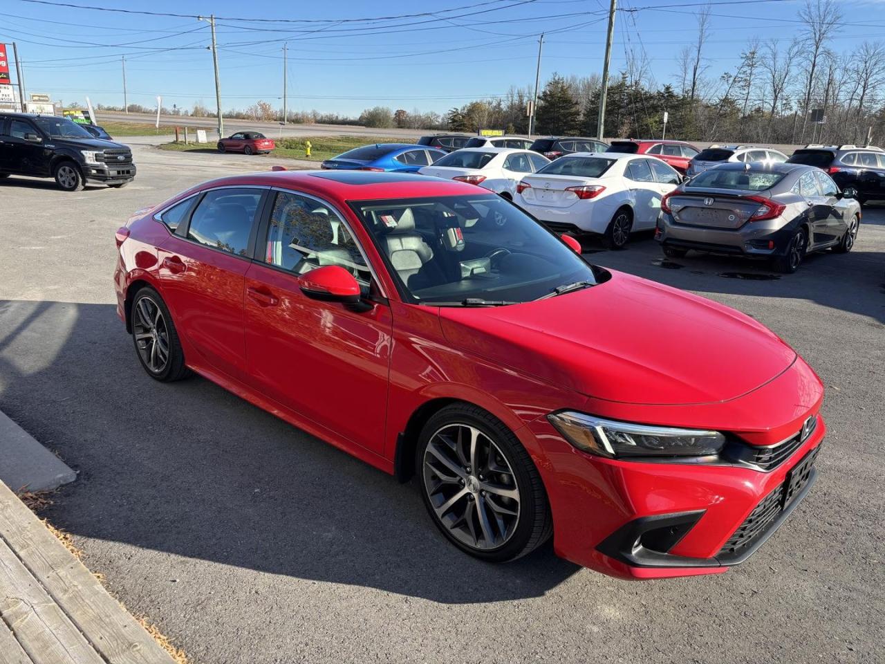 2022 Honda Civic Touring 4dr Sedan Photo